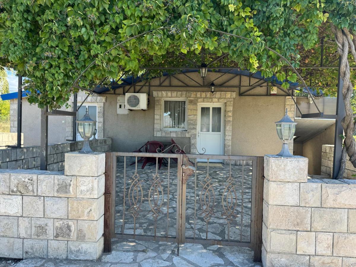 Apartments Airport Golubovci Podgorica Zewnętrze zdjęcie